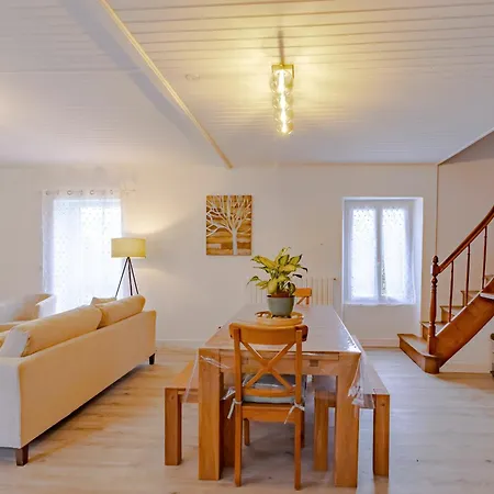 Du Cerisier Holiday home