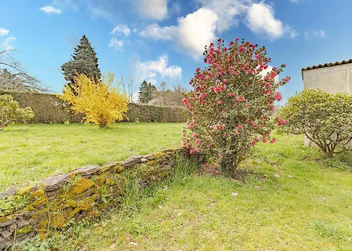 Du Cerisier Сasa de vacaciones *