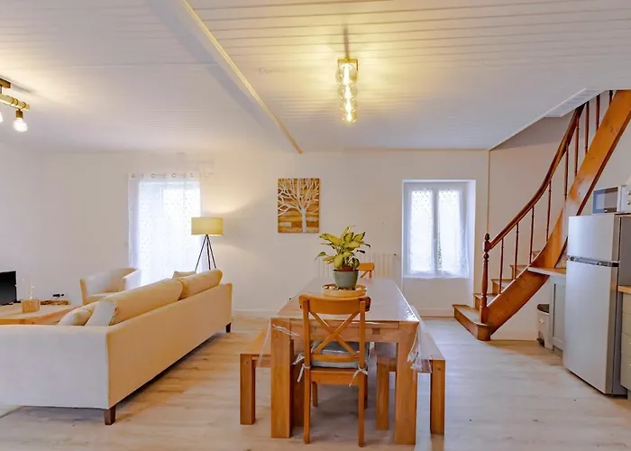 Du Cerisier Сasa de vacaciones *